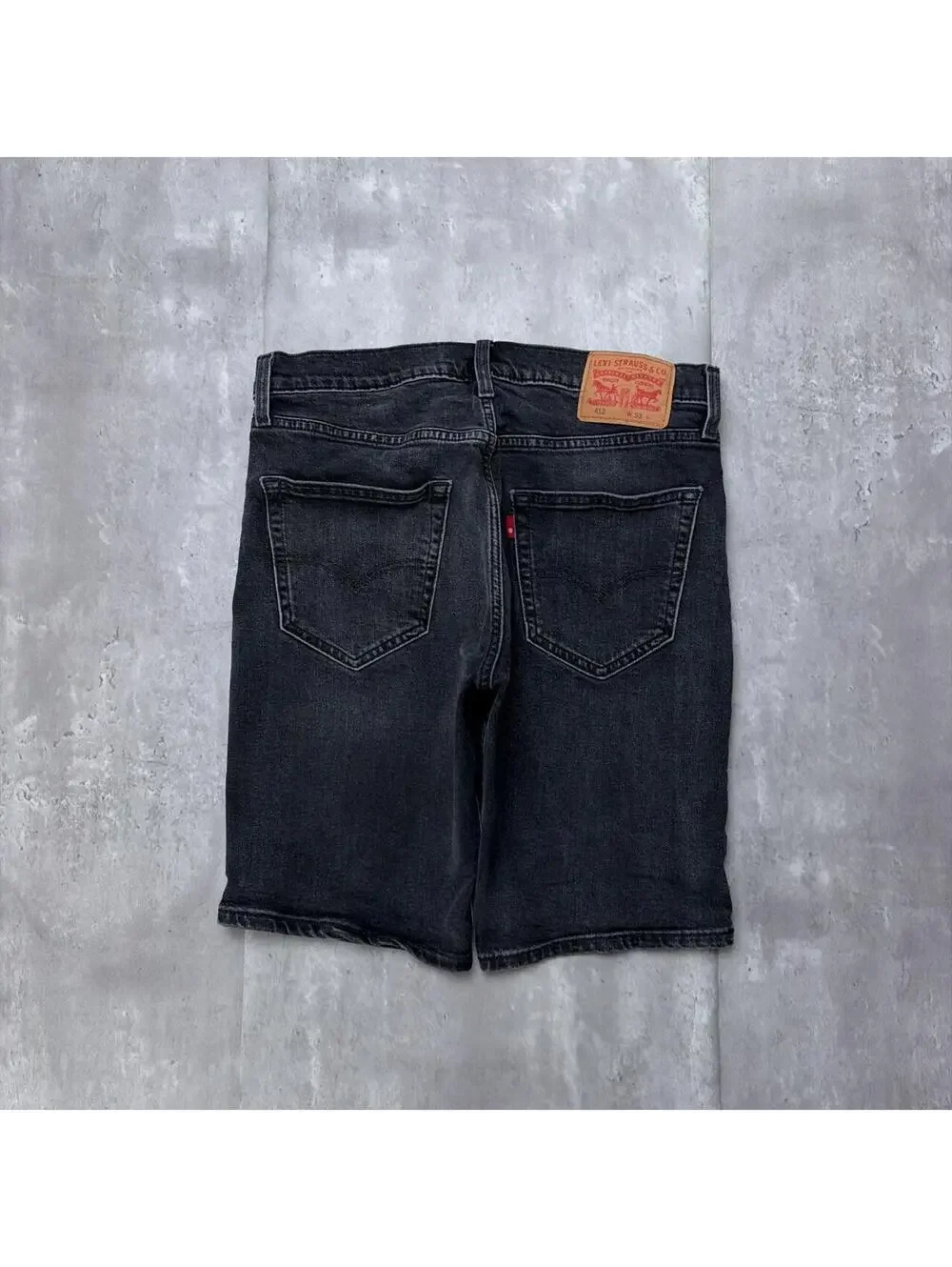 Y2K Black Levi’s 412 Grunge Baggy Skater Denim Jorts